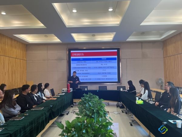 abf3f0f83c716d425c82a0d0a65ead9 abf3f0f83c716d425c82a0d0a65ead9